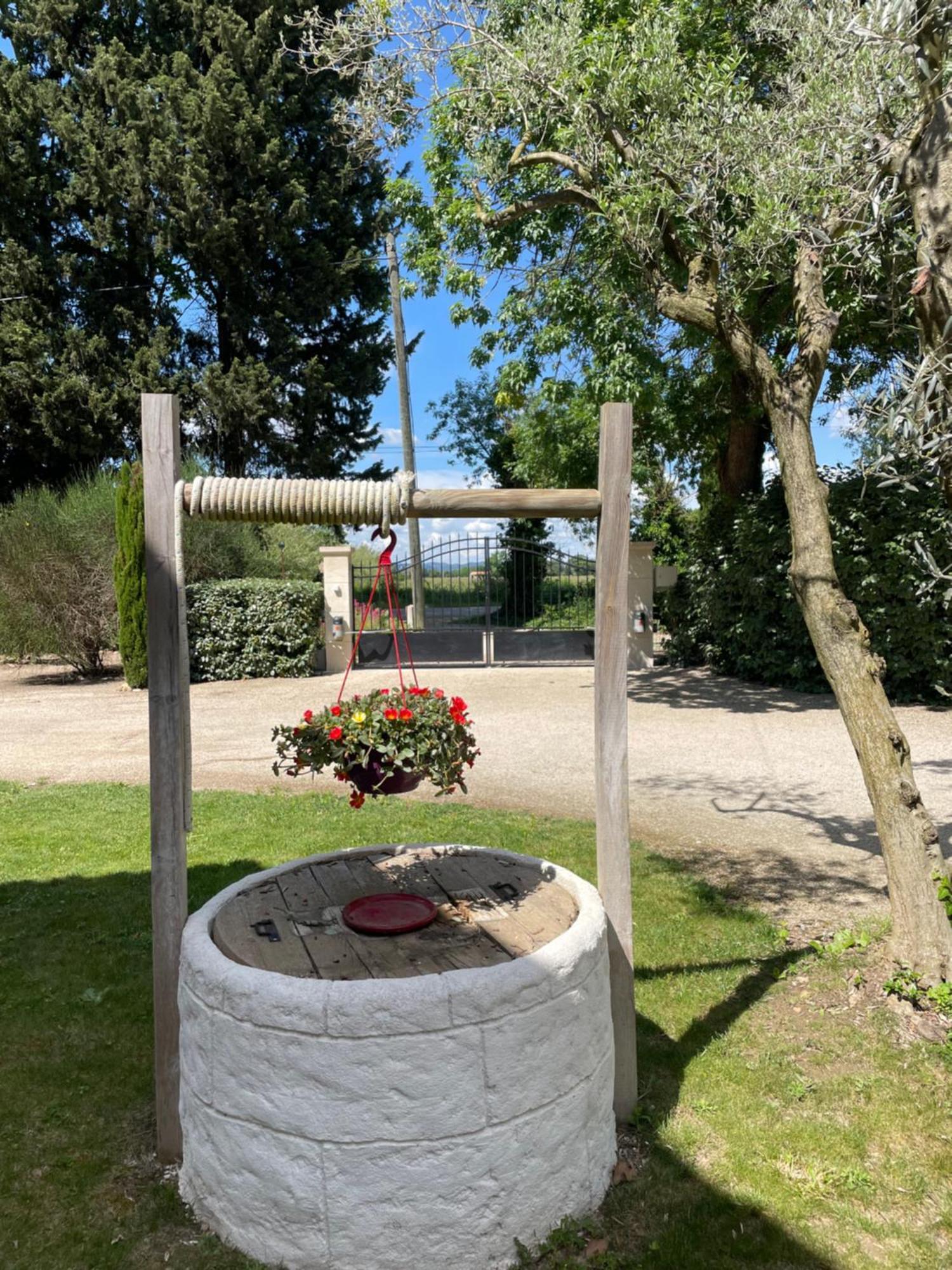 Bed and Breakfast Arles Campagne Location "La Campagn'Arles" Екстер'єр фото