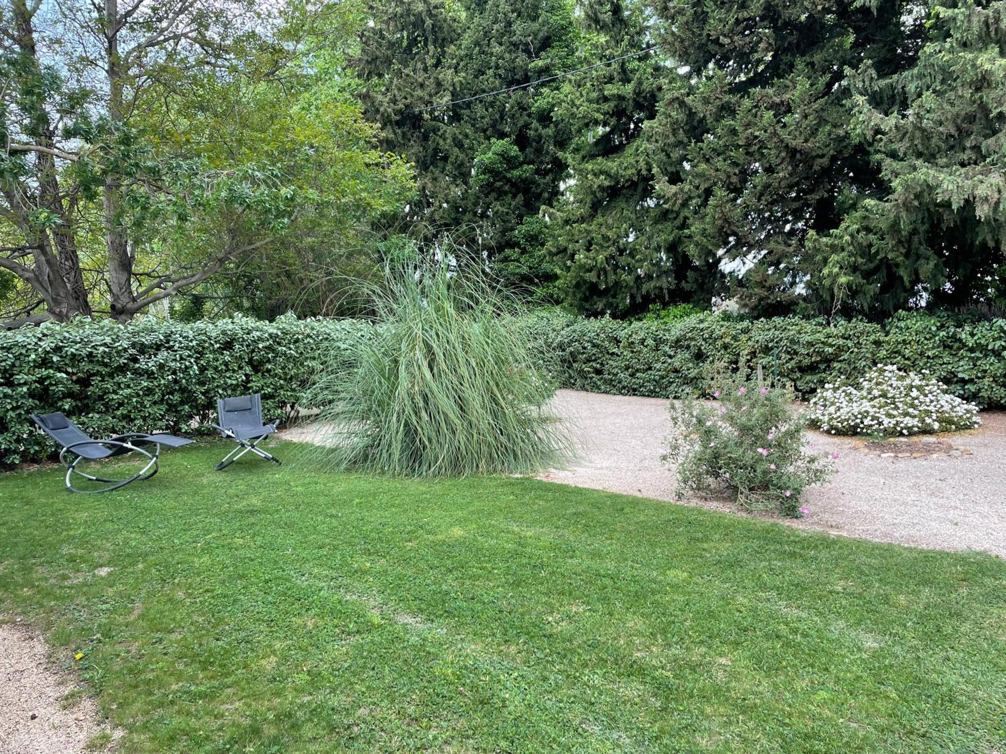 Bed and Breakfast Arles Campagne Location "La Campagn'Arles" Екстер'єр фото